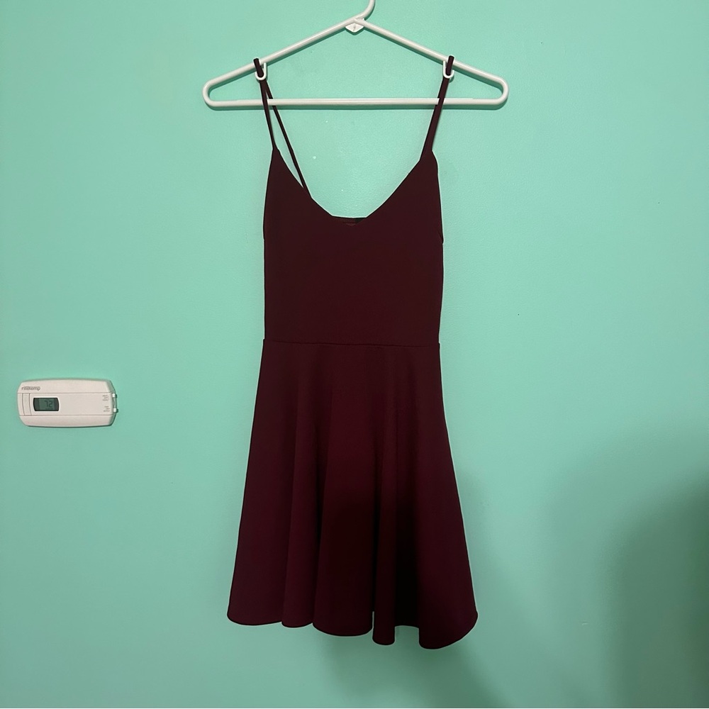 Windsor maroon mini dress size small